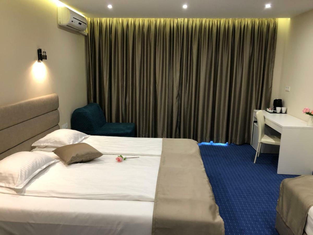 Family Hotel Avenue Naousa Dış mekan fotoğraf